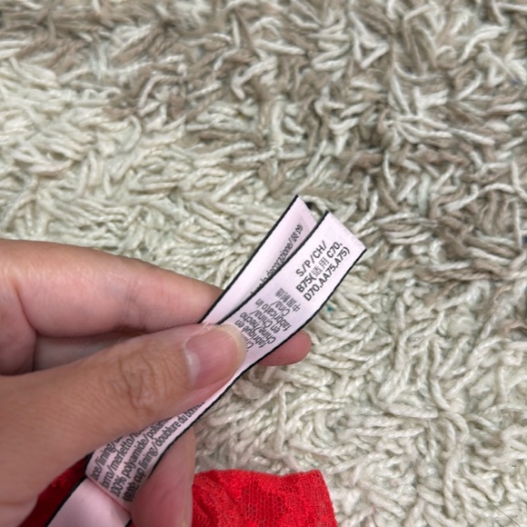 NWT Victoria Secret lace bralet Size S - Picture 6 of 7